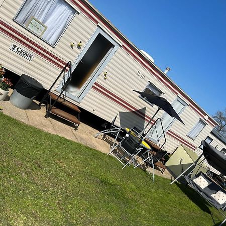 The Samanda Van Newport Caravan Park Otel Hemsby Dış mekan fotoğraf