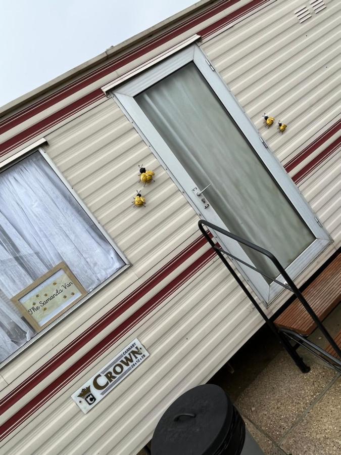 The Samanda Van Newport Caravan Park Otel Hemsby Dış mekan fotoğraf